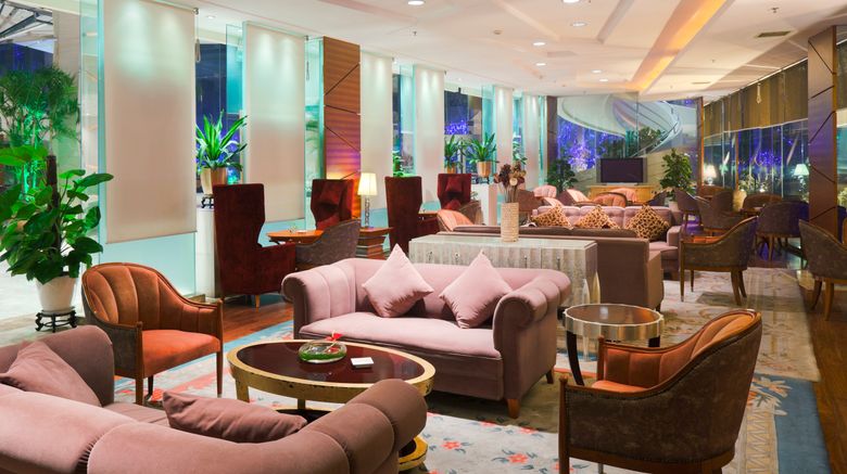 <b>Holiday Inn Century City-WestTower Lobby</b>. Images powered by <a href="https://www.leonardoworldwide.com/" title="Leonardo Worldwide" target="_blank">Leonardo</a>.