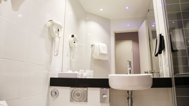 <b>Holiday Inn Express Amiens Room</b>. Images powered by <a href="https://www.leonardoworldwide.com/" title="Leonardo Worldwide" target="_blank">Leonardo</a>.