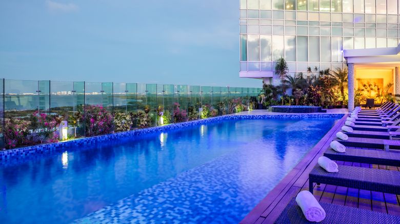 <b>Fiesta Inn Cancun Las Americas Pool</b>. Images powered by <a href="https://www.leonardoworldwide.com/" title="Leonardo Worldwide" target="_blank">Leonardo</a>.