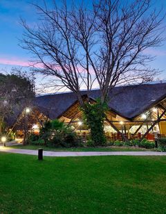 Protea Hotel Safari Lodge