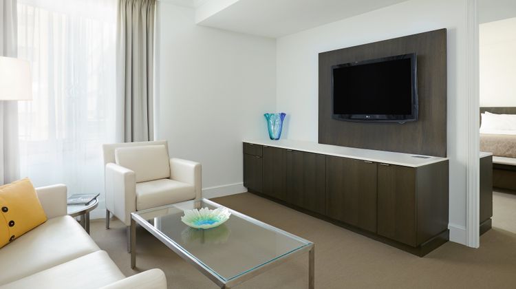 InterContinental Hotel & Conference Ctr Suite