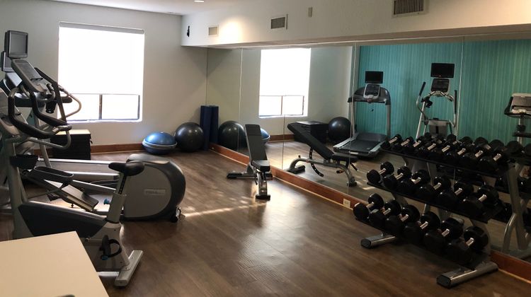 Holiday Inn Express Hotel & Suites Health Club