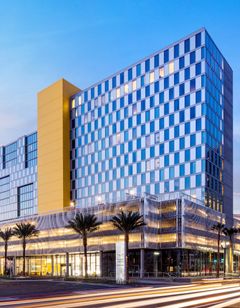 SpringHill Suites San Diego Downtown