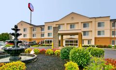 Fairfield Inn & Suites Clarksville