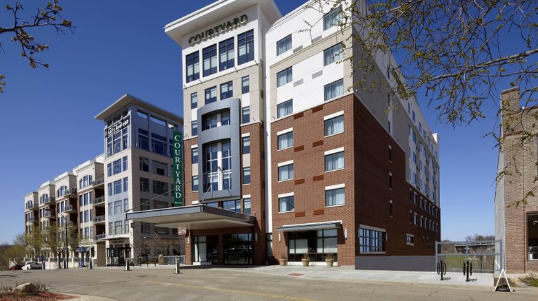 <b>Courtyard Akron Downtown Exterior</b>. Images powered by <a href="https://www.leonardoworldwide.com/" title="Leonardo Worldwide" target="_blank">Leonardo</a>.