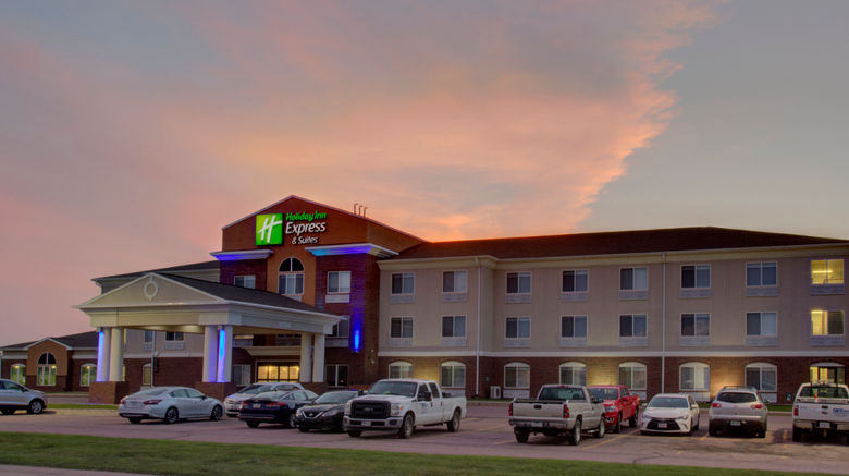 <b>Holiday Inn Express and Suites Exterior</b>. Images powered by <a href="https://www.leonardoworldwide.com/" title="Leonardo Worldwide" target="_blank">Leonardo</a>.