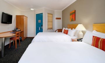 Protea Hotel Landmark