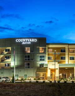 Courtyard Somerset