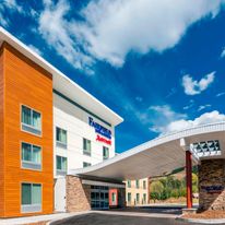 Fairfield Inn & Suites Afton