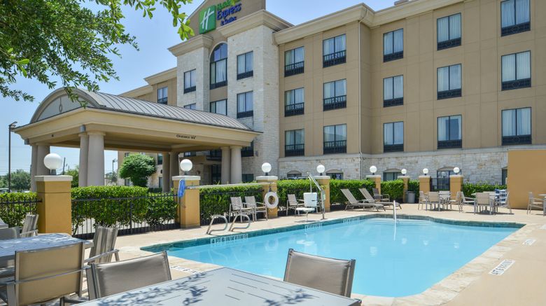 <b>Holiday Inn Express NW Medical Area Pool</b>. Images powered by <a href="https://www.leonardoworldwide.com/" title="Leonardo Worldwide" target="_blank">Leonardo</a>.