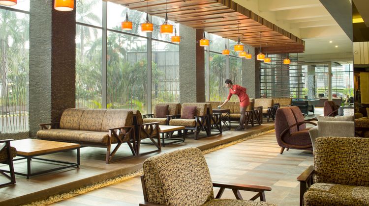 Holiday Inn Cikarang Jababeka Restaurant