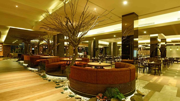 Holiday Inn Cikarang Jababeka Restaurant