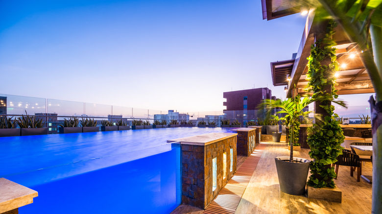 <b>Crowne Plaza Barranquilla Pool</b>. Images powered by <a href="https://www.leonardoworldwide.com/" title="Leonardo Worldwide" target="_blank">Leonardo</a>.
