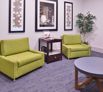 Holiday Inn Express NW Medical Area Lobby