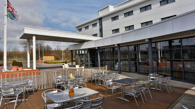 Holiday Inn Express Channel Tunnel Exterior