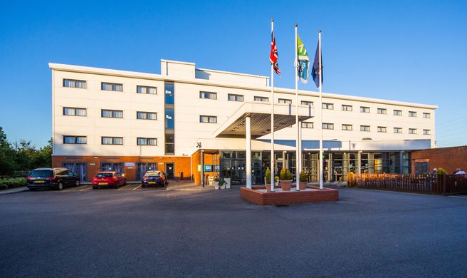 Holiday Inn Express Channel Tunnel Exterior