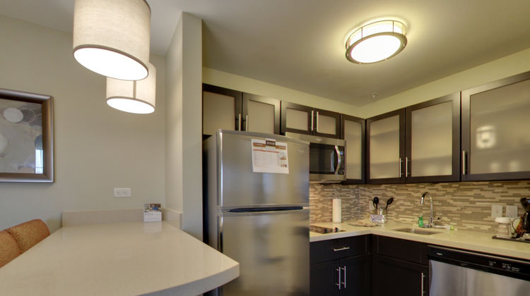 Staybridge Suites Fitchburg Room