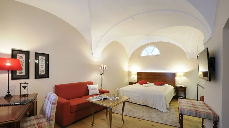 <b>Gut Ising Room</b>. Images powered by <a href="https://www.leonardoworldwide.com/" title="Leonardo Worldwide" target="_blank">Leonardo</a>.