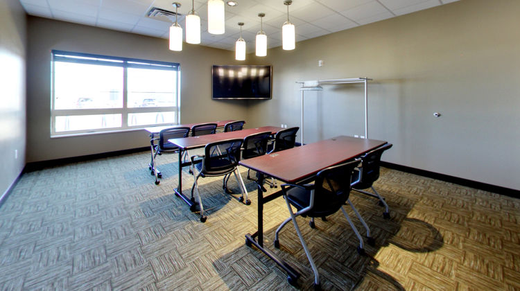Staybridge Suites Fitchburg Meeting