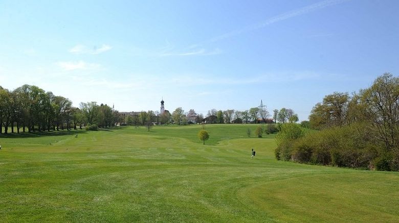 <b>Gut Ising Golf</b>. Images powered by <a href="https://www.leonardoworldwide.com/" title="Leonardo Worldwide" target="_blank">Leonardo</a>.