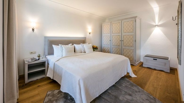 <b>Gut Ising Room</b>. Images powered by <a href="https://www.leonardoworldwide.com/" title="Leonardo Worldwide" target="_blank">Leonardo</a>.