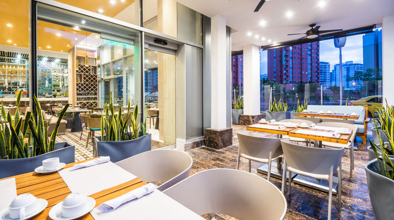<b>Crowne Plaza Barranquilla Restaurant</b>. Images powered by <a href="https://www.leonardoworldwide.com/" title="Leonardo Worldwide" target="_blank">Leonardo</a>.