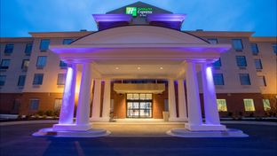 Holiday Inn Express & Suites Owing Mills