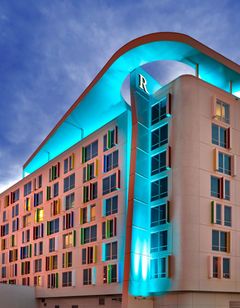 Renaissance Edmonton Airport Hotel
