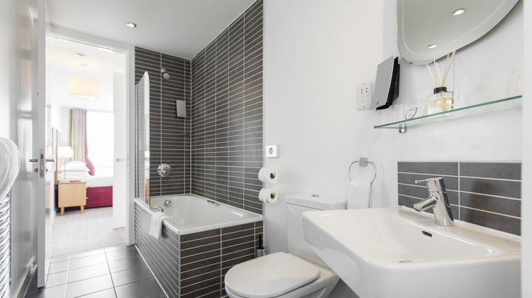 Premier Suites Liverpool Room