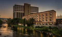 Courtyard Marriott Downtown/Riverfront