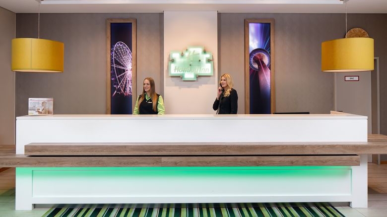 <b>Holiday Inn Duesseldorf City-Toulouser Lobby</b>. Images powered by <a href="https://www.leonardoworldwide.com/" title="Leonardo Worldwide" target="_blank">Leonardo</a>.