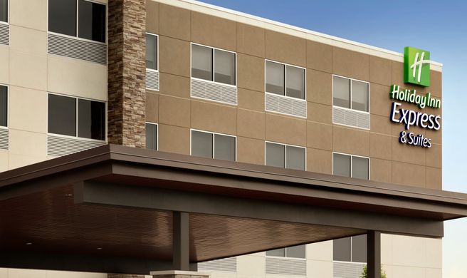 Holiday Inn Express & Suites Middletown Exterior