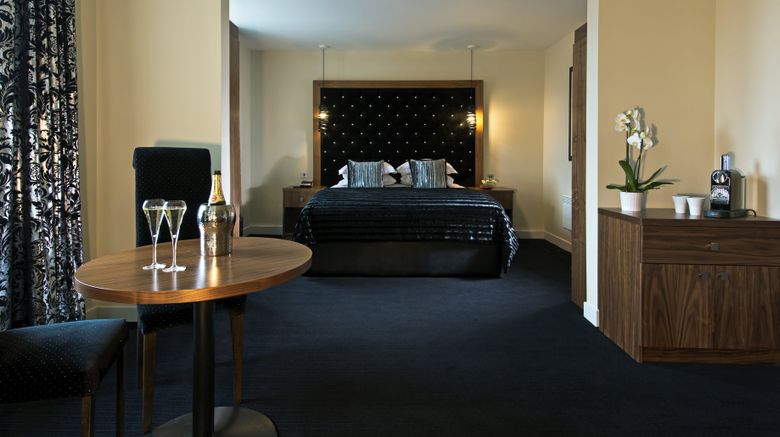 <b>Hotel Colessio Room</b>. Images powered by <a href="https://www.leonardoworldwide.com/" title="Leonardo Worldwide" target="_blank">Leonardo</a>.