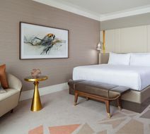 Hotel Crescent Court Room