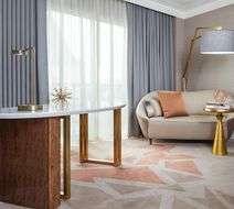 Hotel Crescent Court Room
