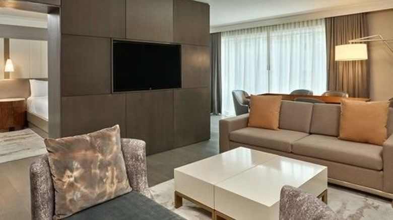 <b>Hotel Crescent Court Suite</b>. Images powered by <a href="https://www.leonardoworldwide.com/" title="Leonardo Worldwide" target="_blank">Leonardo</a>.