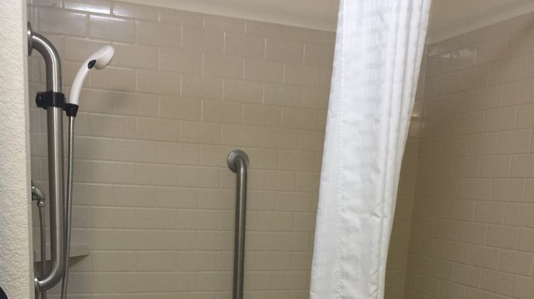 Candlewood Suites Woodward Room