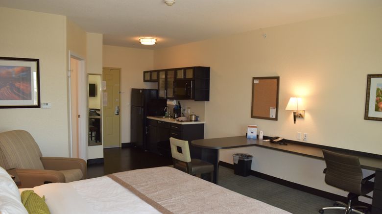<b>Candlewood Suites Monahans Suite</b>. Images powered by <a href="https://www.leonardoworldwide.com/" title="Leonardo Worldwide" target="_blank">Leonardo</a>.