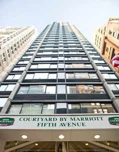 Courtyard by Marriott Fifth Avenue