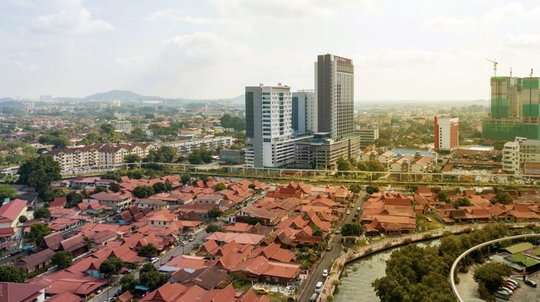 <b>The Pines Melaka Exterior</b>. Images powered by <a href="https://www.leonardoworldwide.com/" title="Leonardo Worldwide" target="_blank">Leonardo</a>.