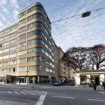 Eurostars Embassy