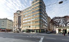 Eurostars Embassy