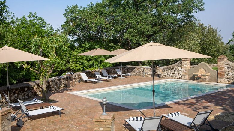 <b>Borgo Pignano Pool</b>. Images powered by <a href="https://www.leonardoworldwide.com/" title="Leonardo Worldwide" target="_blank">Leonardo</a>.