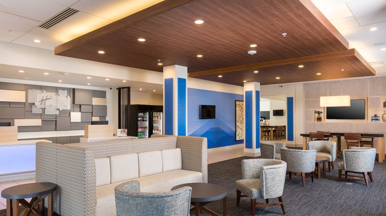<b>Holiday Inn Express Visalia Lobby</b>. Images powered by <a href="https://www.leonardoworldwide.com/" title="Leonardo Worldwide" target="_blank">Leonardo</a>.