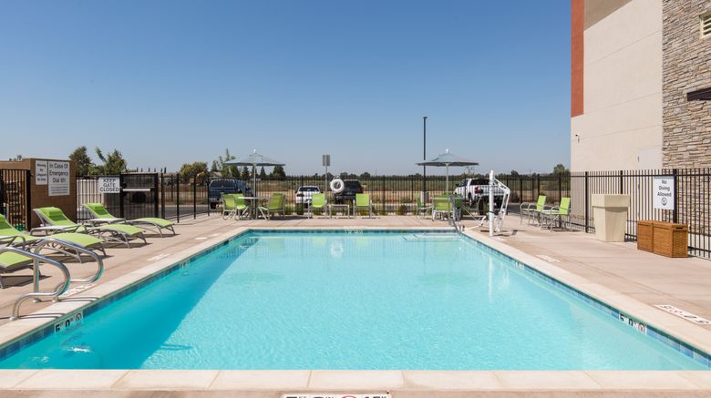<b>Holiday Inn Express Visalia Pool</b>. Images powered by <a href="https://www.leonardoworldwide.com/" title="Leonardo Worldwide" target="_blank">Leonardo</a>.