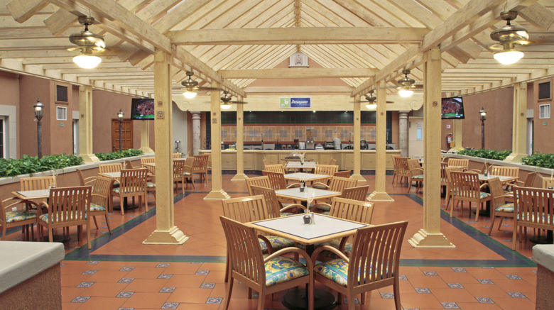 <b>Holiday Inn Express Galerias Sn Jeronimo Restaurant</b>. Images powered by <a href="https://www.leonardoworldwide.com/" title="Leonardo Worldwide" target="_blank">Leonardo</a>.