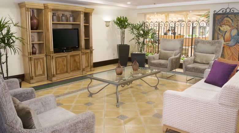 <b>Holiday Inn Express Galerias Sn Jeronimo Lobby</b>. Images powered by <a href="https://www.leonardoworldwide.com/" title="Leonardo Worldwide" target="_blank">Leonardo</a>.