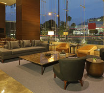 Holiday Inn Express/Stes Monterrey Valle Lobby