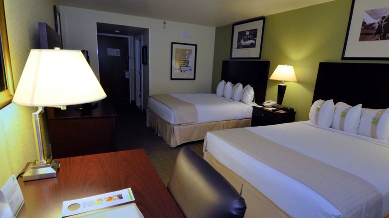 <b>Holiday Inn Fort Myers - Downtown Area Room</b>. Images powered by <a href="https://www.leonardoworldwide.com/" title="Leonardo Worldwide" target="_blank">Leonardo</a>.