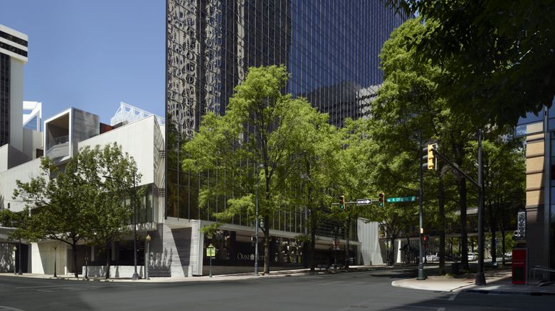 Omni Charlotte Hotel Exterior. Images powered by <a href="http://www.leonardo.com" target="_blank" rel="noopener">Leonardo</a>.